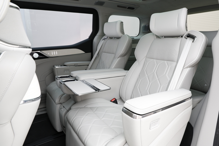 Hintergrund: Das Comeback der Vans  - Lust auf die Raumfahrt? 