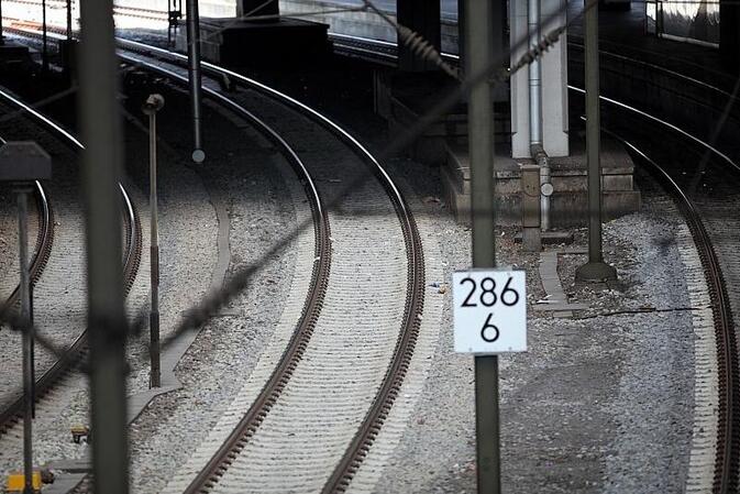 Zahl der Unfälle an Bahnübergängen blieb 2024 konstant hoch
