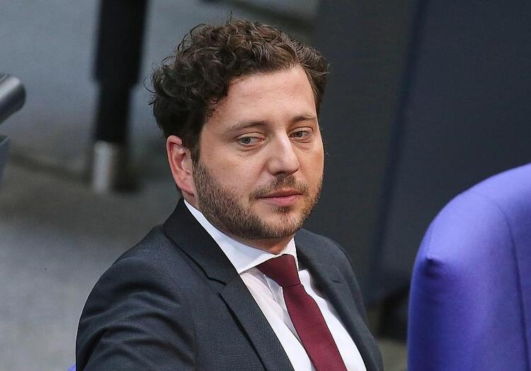 Banaszak kritisiert Ergebnisse schwarz-roter Arbeitsgruppen