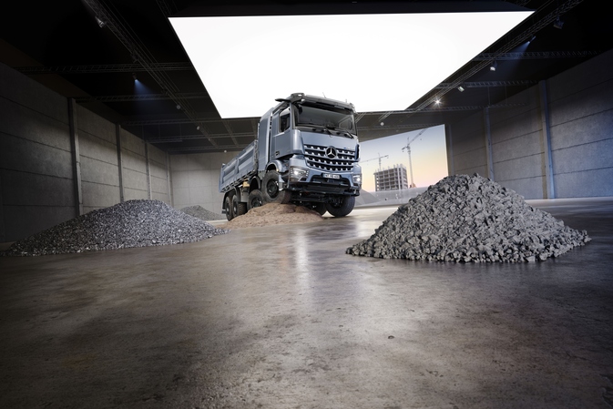 Mercedes eArocs 400 - Betonmischen im Flüstermodus 
