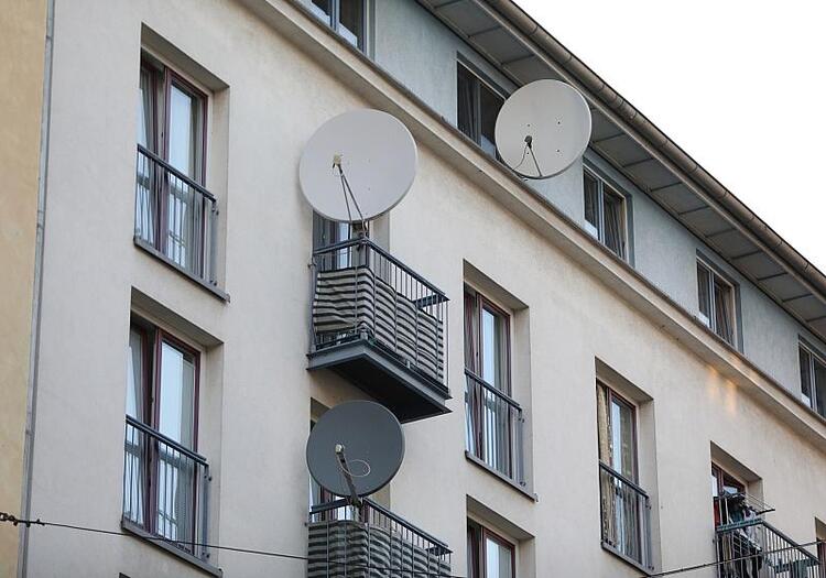 Haushalte zahlen nach Umzügen 550 Millionen Euro zu viel für Strom