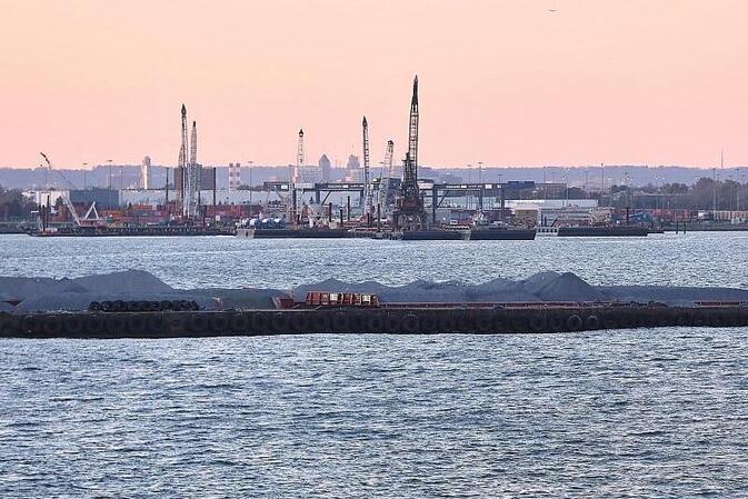 Haseloff befürchtet höheren CO2-Ausstoß bei Industrie-Abwanderung