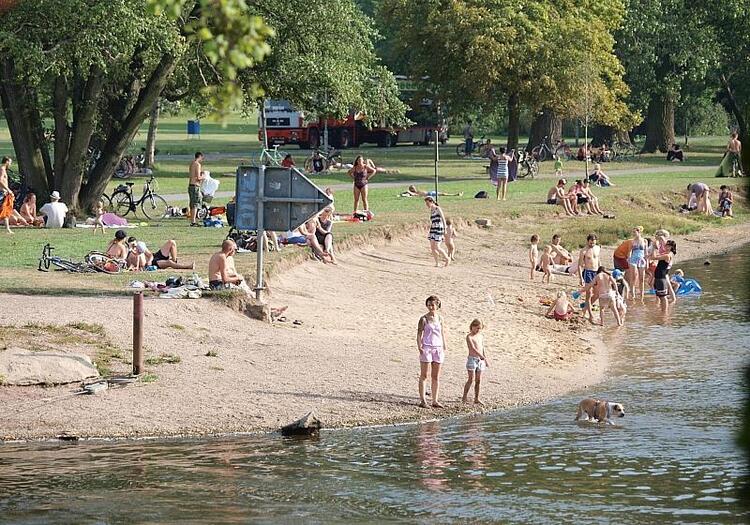 DLRG verzeichnet mindestens 15 Badetote an einem Wochenende