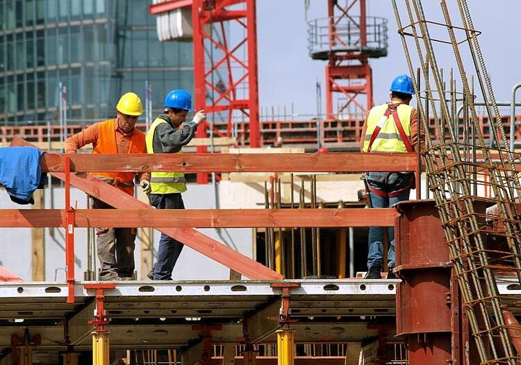 Grüne wollen strengeren Hitzeschutz für Arbeitnehmer