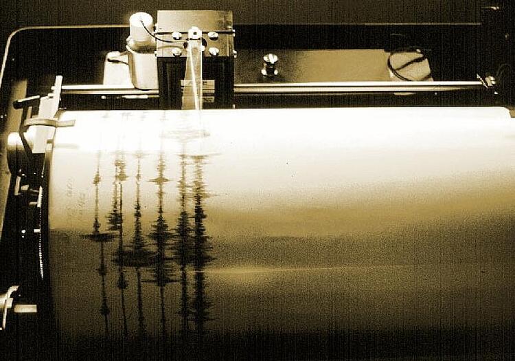 Tsunamiwarnung nach Seebeben vor russischer Küste
