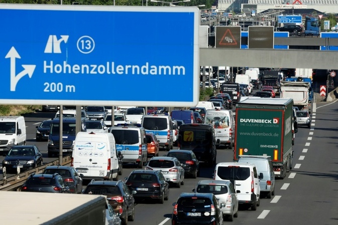 Bayerns Verkehrsminister fordert langrfristige Investitionen in Infrastruktur