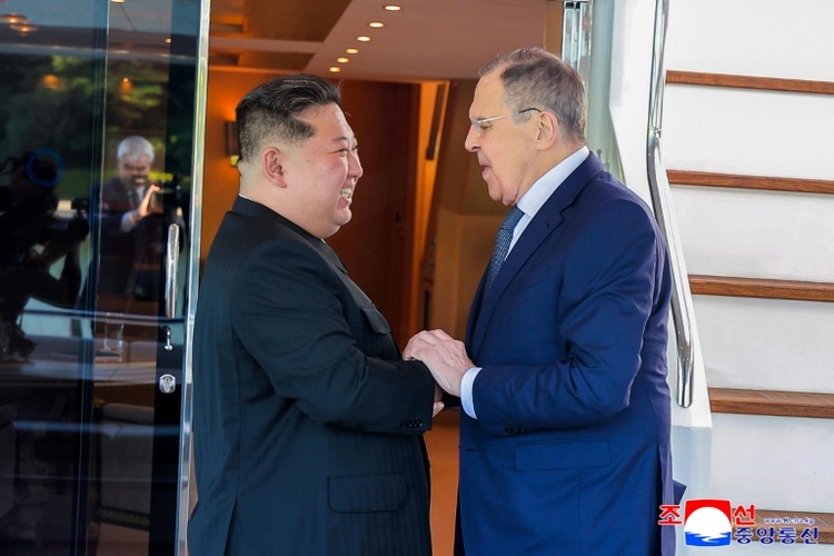 Russland eröffnet direkte Flugverbindung nach Nordkorea