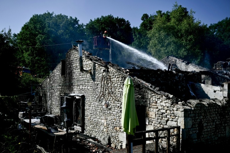 Vier Tote bei Brand in Gruppenunterkunft in Frankreich