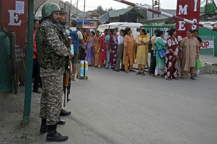 Indien: An Anschlag auf Touristen in Kaschmir beteiligte Angreifer getötet