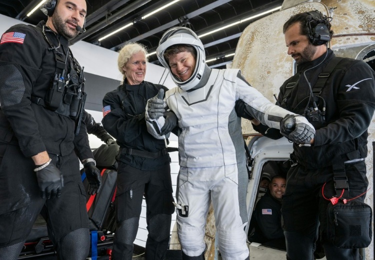 Ende einer erfolgreichen Mission: Vier Astronauten von Weltraumstation ISS zurückgekehrt