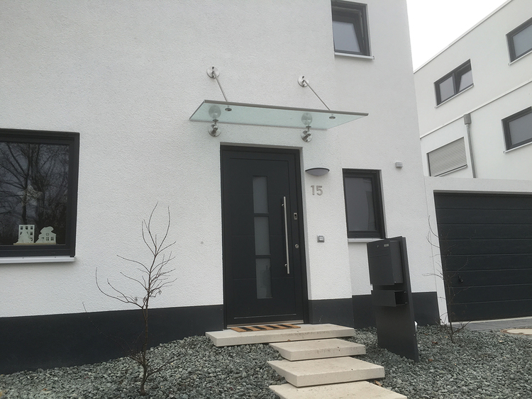 Glasreparaturen nach Unwetterschäden