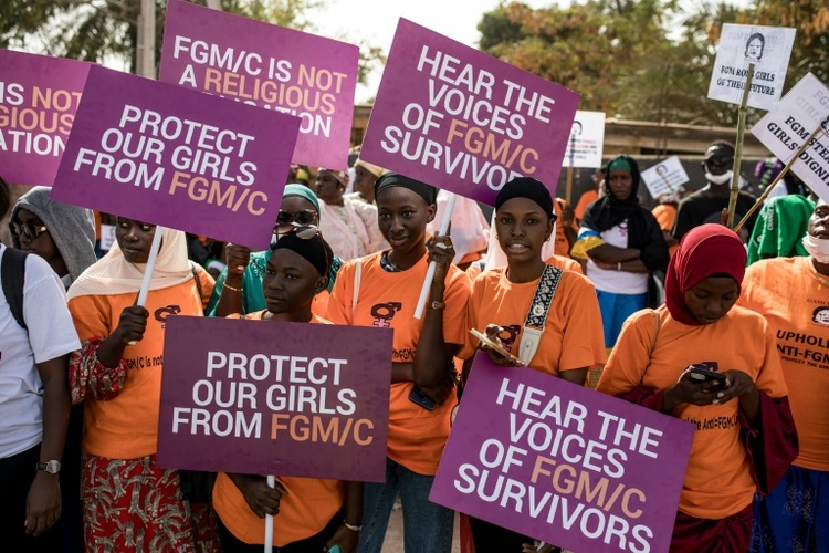 Entsetzen in Gambia nach Tod von Baby durch Genitalverstümmelung