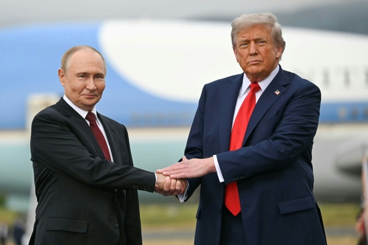 Nach Trump-Putin-Gipfel: Bundespolitik sieht Europa in der Verantwortung