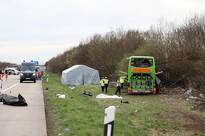 Anklage nach Flixbus-Unfall auf A9 bei Leipzig erhoben