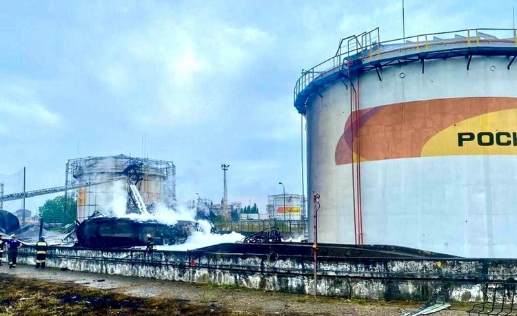 Spritpreise in Russland steigen nach ukrainischen Angriffen auf Raffinerien stark