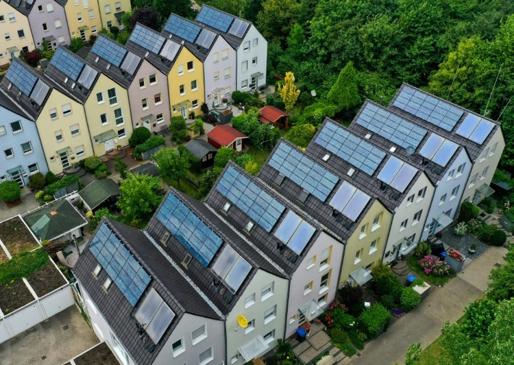 Grüne fordern Garantie für Förderung privater Solaranlagen