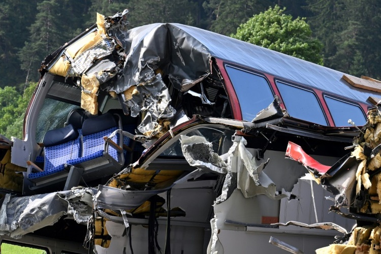 Nach Zugunglück bei Garmisch-Partenkirchen: Bahn-Bericht sieht Fehlverhalten
