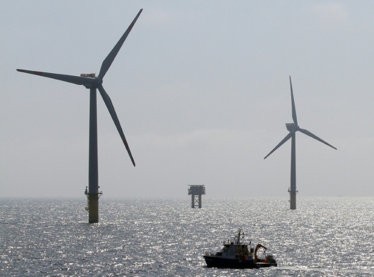 DUH und Fridays for Future protestieren auf Borkum gegen Erdgasförderung