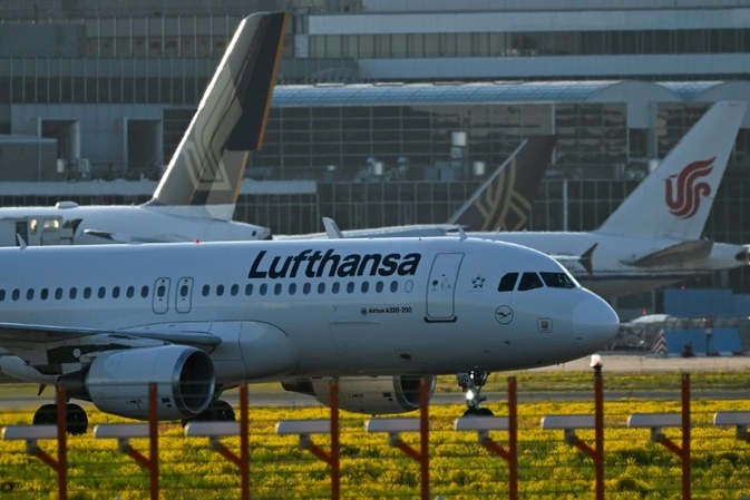 Lufthansa: Vorstand von Pilotengewerkschaft Cockpit beschließt Urabstimmung über Streik