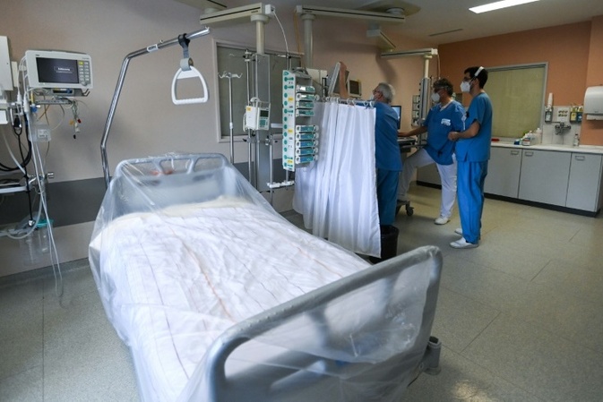 Gesundheitsministerin Warken verteidigt Anpassungen bei Krankenhausreform