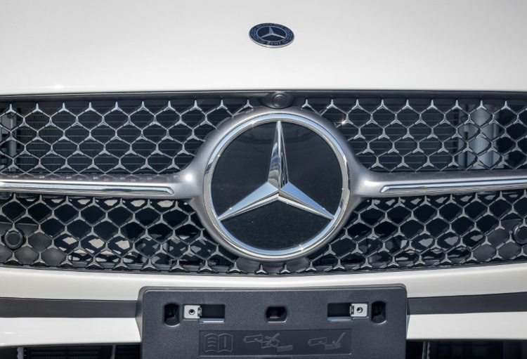 Mercedes EQS schafft mit Festkörperbatterie Reichweite von 1200 Kilometer