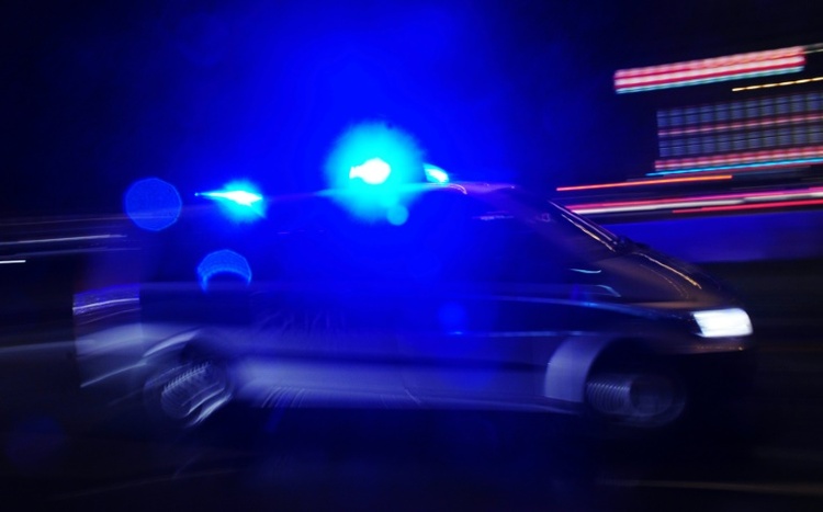 Mit Auto drei Menschen vor Imbiss in Bayern verletzt: Tat möglicherweise geplant