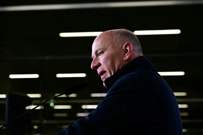 Brandanschlag auf Strommasten in Berlin: Wegner will Täter zur Rechenschaft ziehen