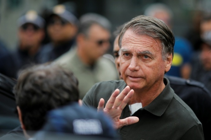 Brasilien: Bolsonaro verlässt vorübergehend Haus für medizinischen Eingriff