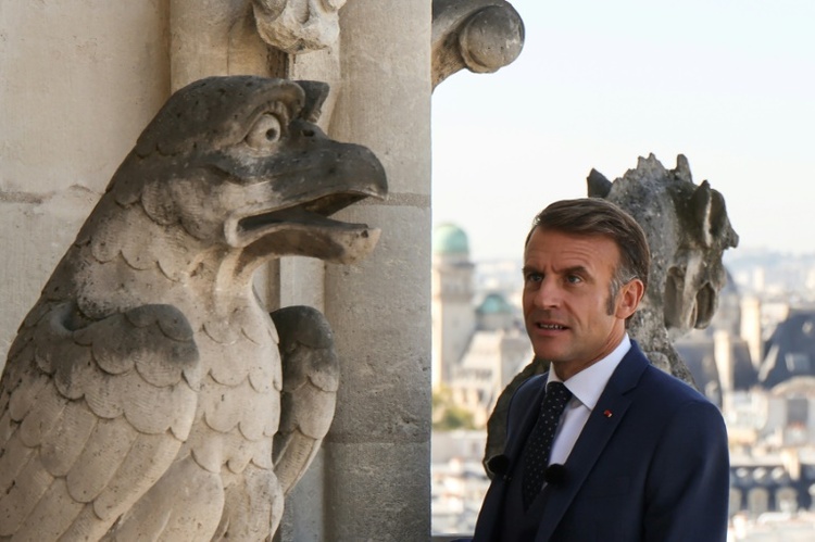 Türme der Kathedrale Notre-Dame wieder eröffnet: Macron als erster Besucher