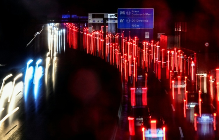 Forscherin: Ein Drittel weniger Verkehrstote durch Tempo 120