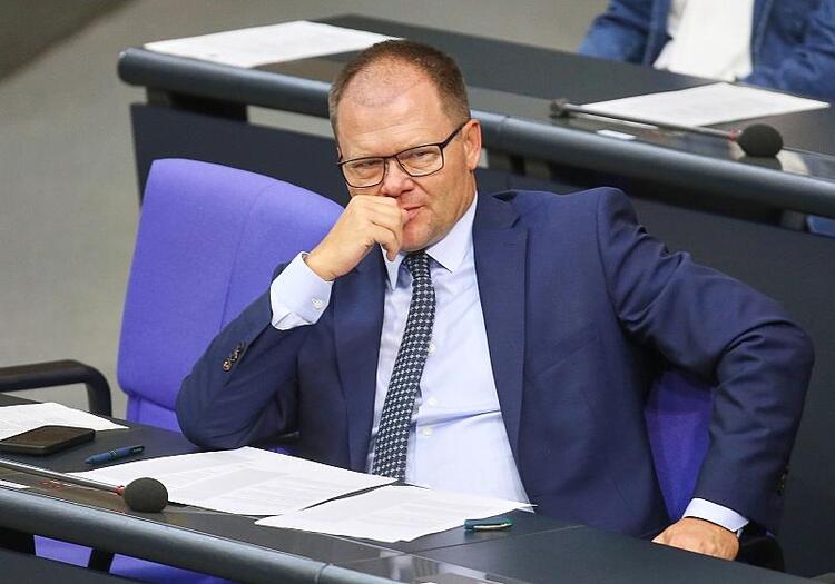 Schneider distanziert sich von Reiches Energiepolitik