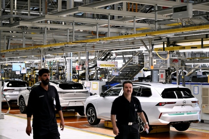 Autokonzern Stellantis: Vorübergehender Produktionsstopp in mehreren Europa-Werken