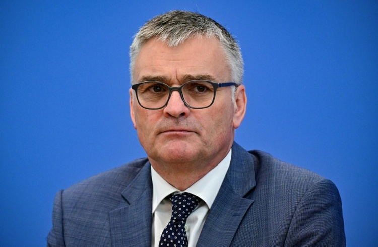 Bundesregierung hofft nach Trump-Äußerungen auf verschärften Kurs gegen Russland