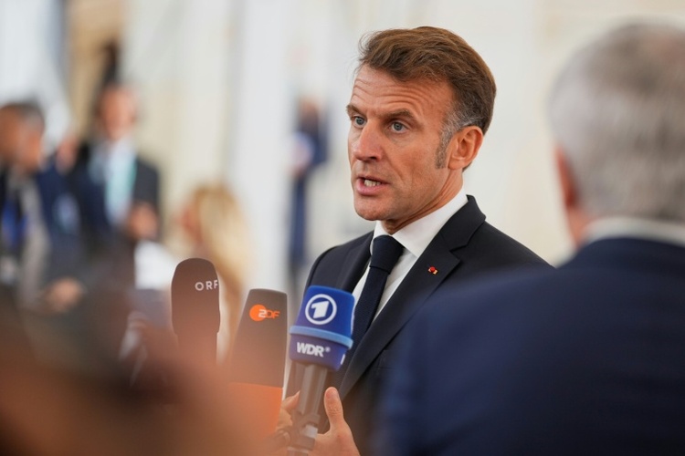 Macron warnt vor 