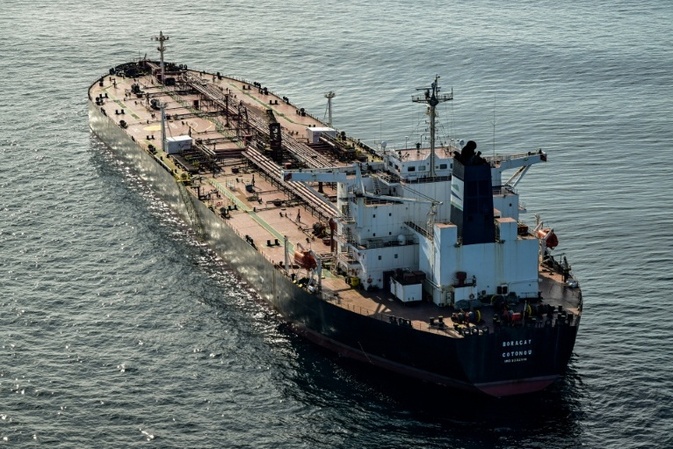Kapitän eines Tankers der russischen Schattenflotte muss in Frankreich vor Gericht