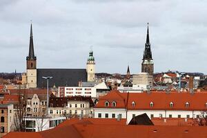 Südekum sieht ''handfeste Standortvorteile'' in Ostdeutschland