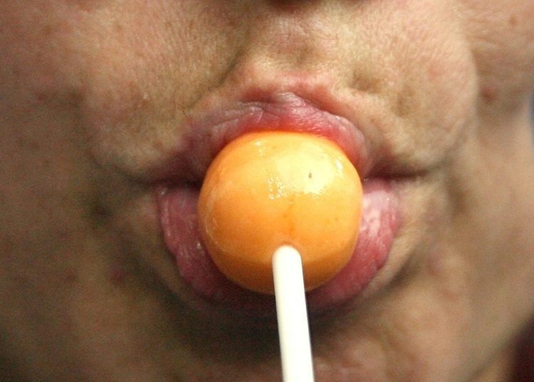 Grippe-Schnelltest mit Lolli und Kaugummi: Forscher entwickeln neue Diagnostik