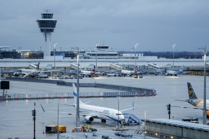 Drohnensichtungen am Flughafen München - Knapp 3000 Passagiere stranden wegen abgesagter Flüge