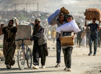 Ägyptischer Roter Halbmond: 153 Lastwagen mit Hilfsgütern auf Weg in Gazastreifen