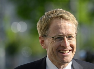 Neu entdeckte Höhlenkrabbe wird nach Kieler Regierungschef Günther benannt