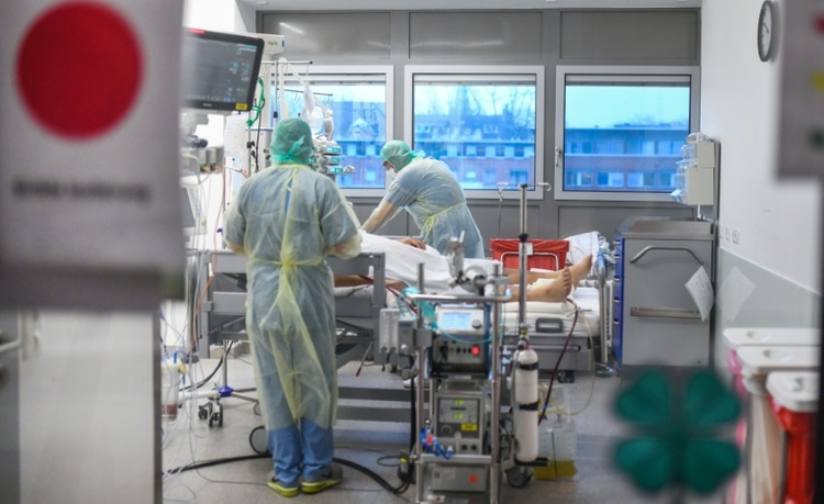 Bericht: Gesundheitsministerium plant Einsparungen im Krankenhausbereich