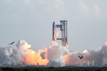 SpaceX-Riesenrakete Starship zu elftem Testflug gestartet