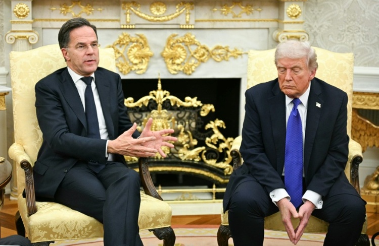 USA kündigen gewichtige Sanktionen gegen russische Ölkonzerne Rosneft und Lukoil an
