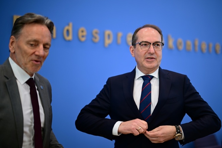 Dobrindt sieht 