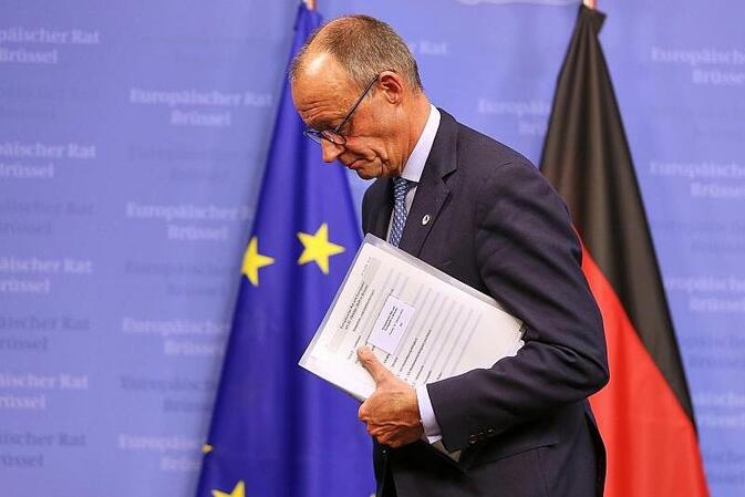 Banaszak sieht ''wirtschaftspolitisches Führungsversagen von Merz''