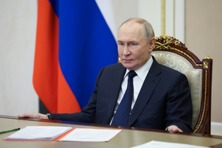 Putin meldet Abschluss von Tests nuklear angetriebener Marschflugkörper