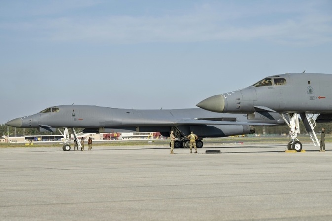 Erneute Machtdemonstration: US-Bomber fliegen vor der Küste Venezuelas