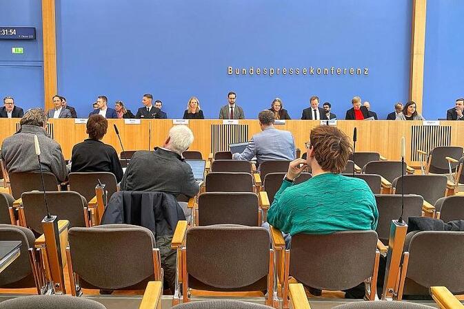 Bundesregierung: Keine Deutschen unter Opfern von Hurrikan ''Melissa''