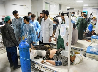 Mehr als 20 Tote bei Beben in Afghanistan - Blaue Moschee in Masar-i-Scharif beschädigt