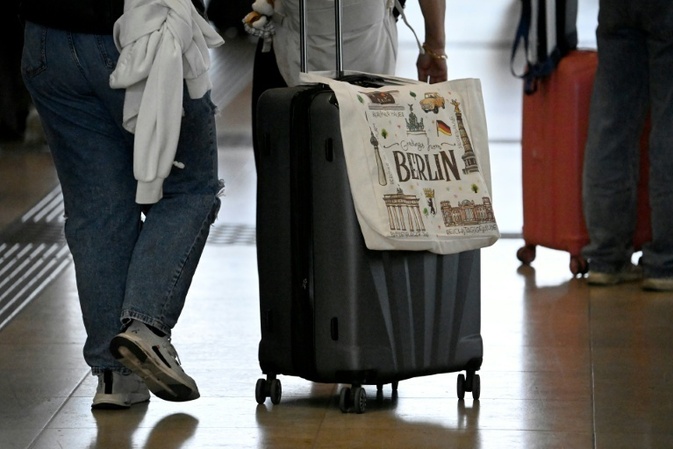 Start der Herbstferien beschert Flughafen BER Allzeitrekord